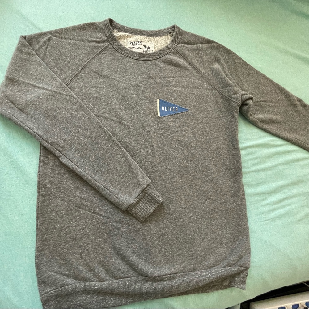 OLIVER Kailua Hawaii Gray Sweatshirt - Women’s Size S (Fits Small)